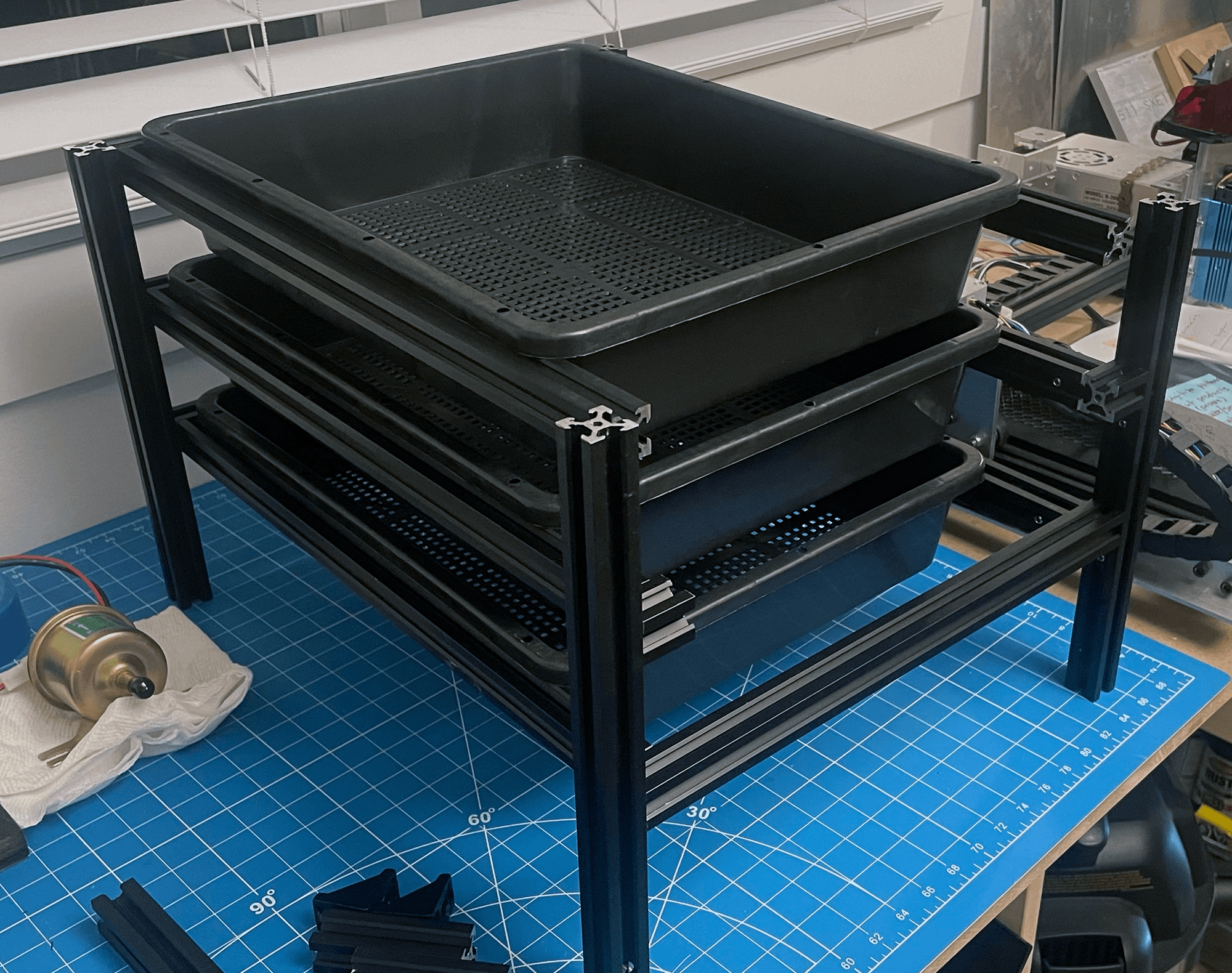2020 aluminum extrusion tray rack
